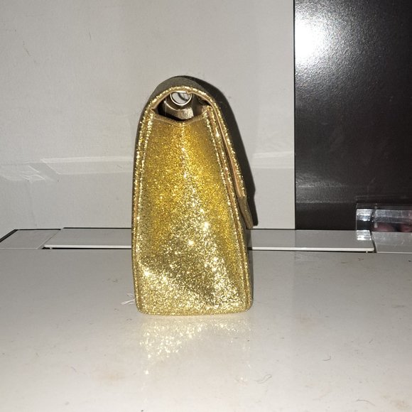 Cute small clutche - Picture 3 of 4